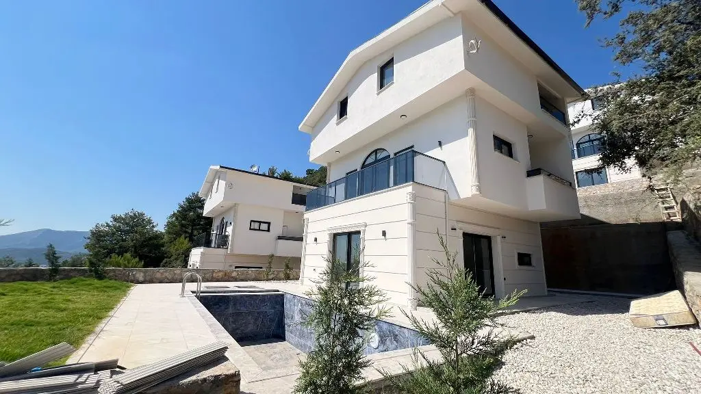 Villa in Uzumlu